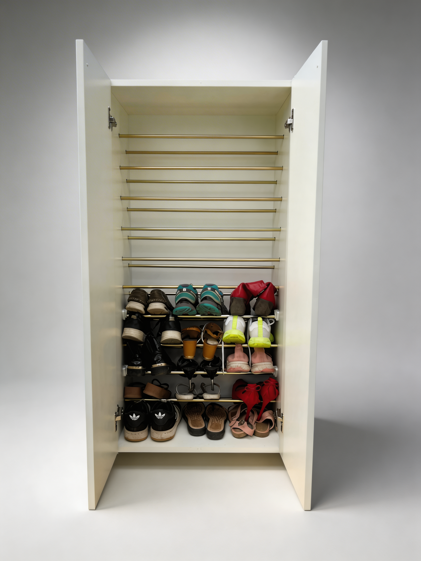 Zapatero Grande — Hasta 33 pares