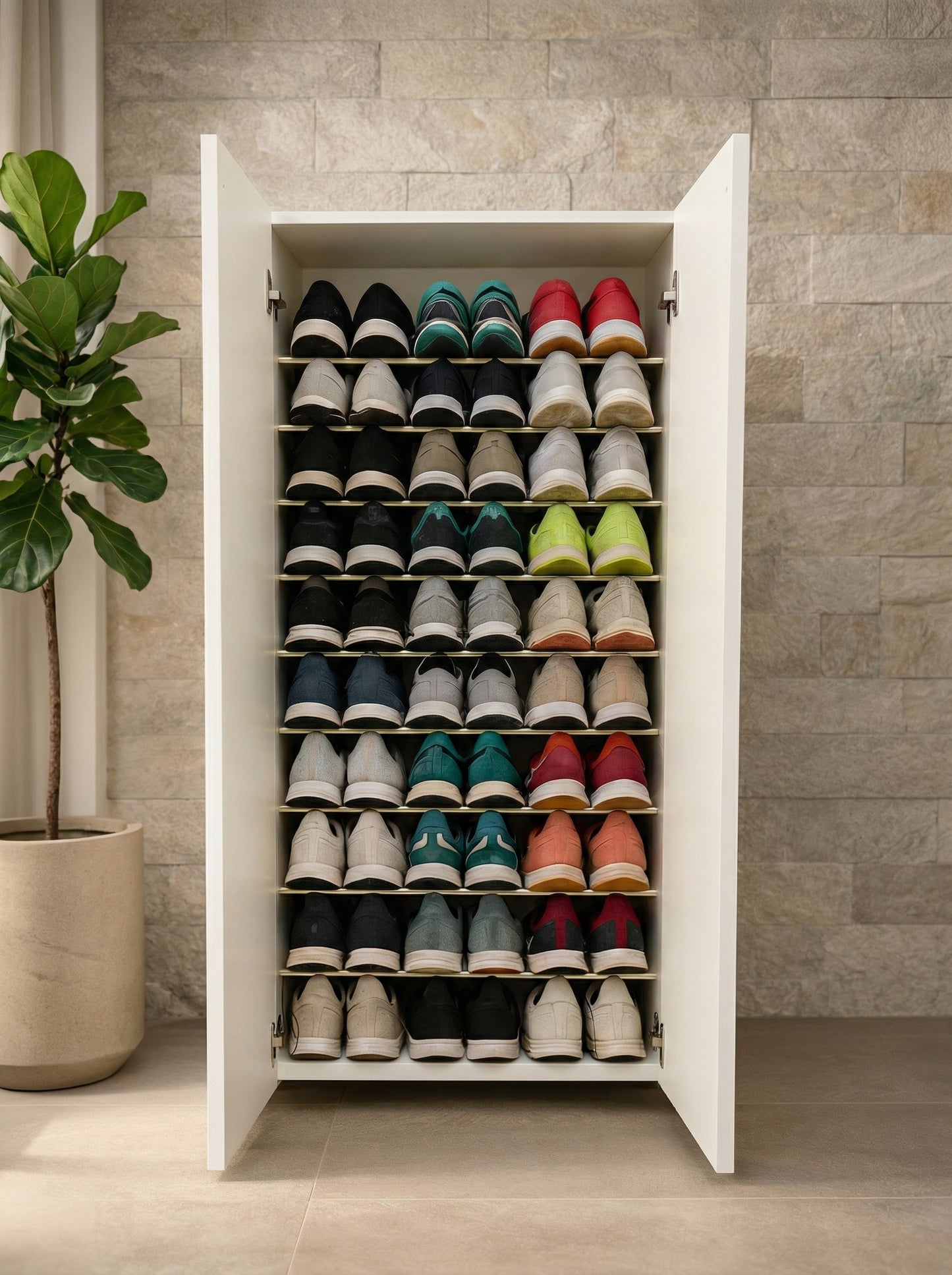 Zapatero Grande — Hasta 33 pares